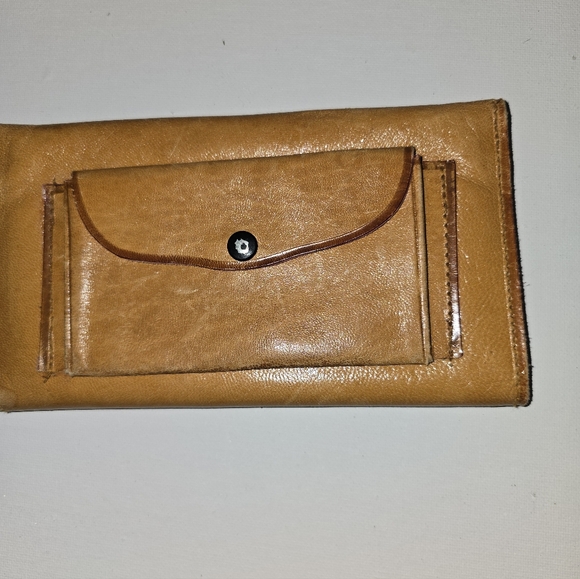 Vintage Soft Leather Wallet - Picture 2 of 4